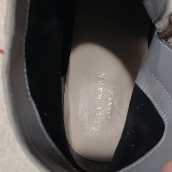 Cole Haan | Grey suede booties - Picture 3 of 10